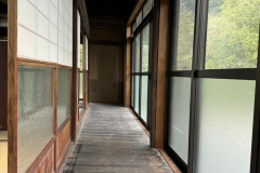 75A833D9-A37E-4FFE-B087-CD2B1142D770